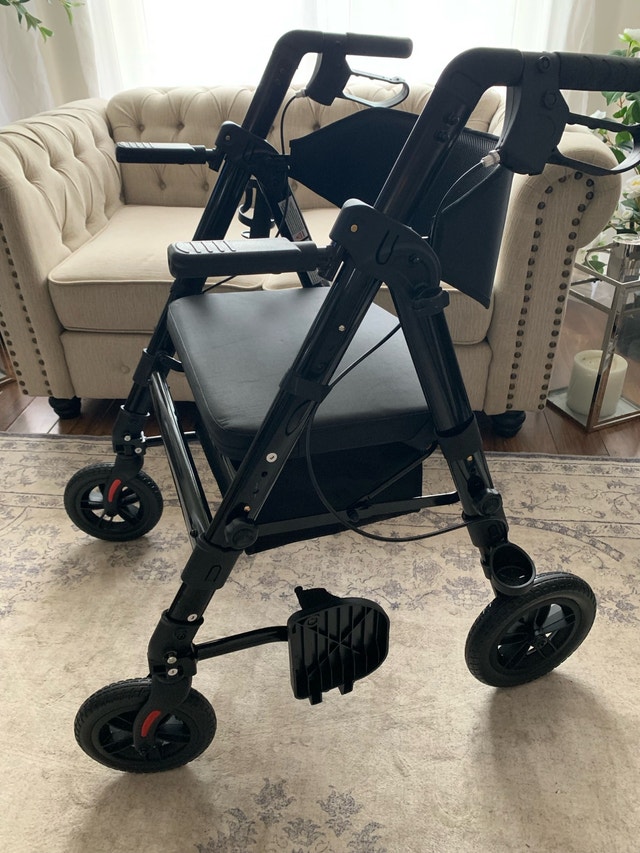 ⭐ NEW StrollAid 2-in-1 Rollator & Transport Chair - photo 2
