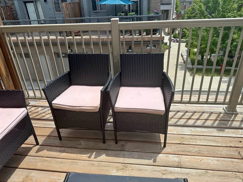 3-Piece Black Wicker Patio Furniture Set with Pink Cushions