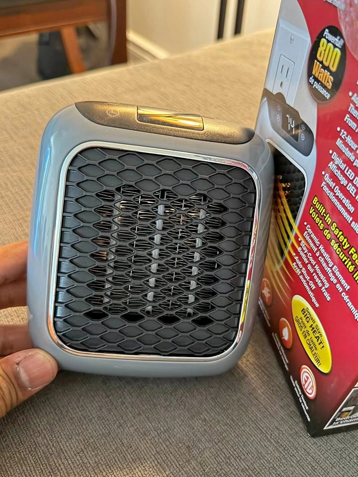 Handy Heater Turbo 800 Wall-Outlet Space Heater