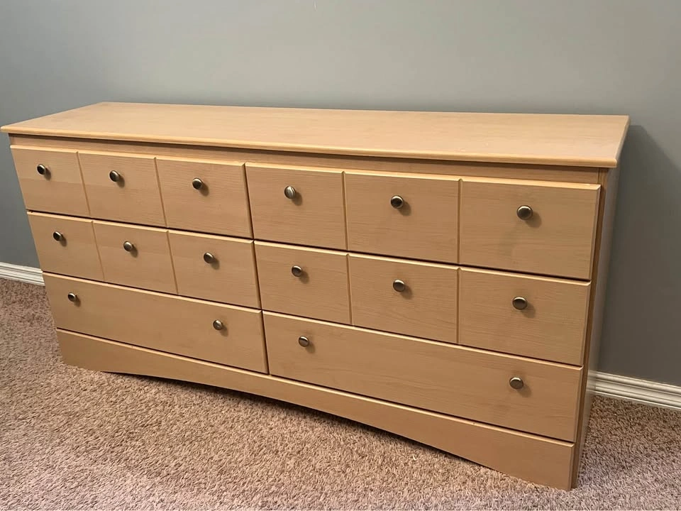 Hunchak 6-Drawer Dresser – Solid Wood Drawers, Light Wood Finish - photo 3