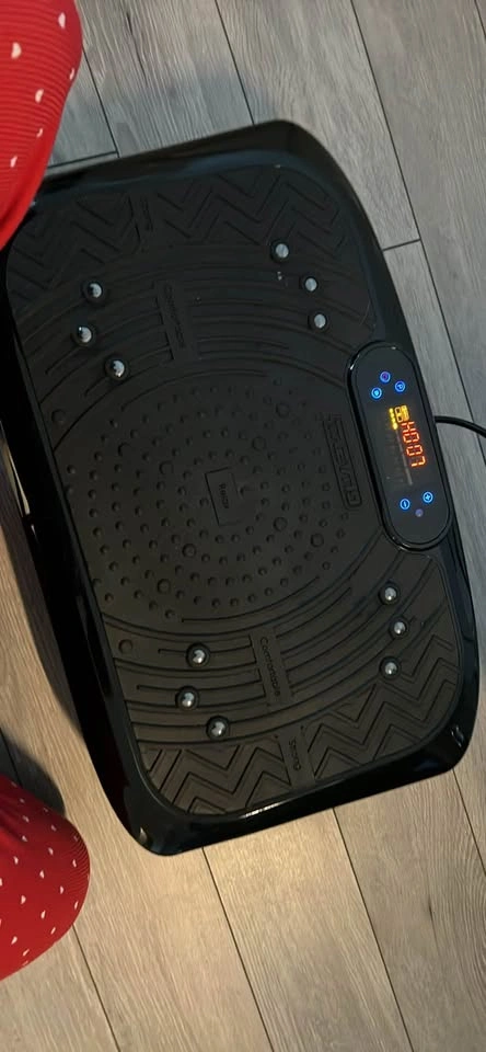 TREVO Vibration Plate Exercise Machine - photo 5
