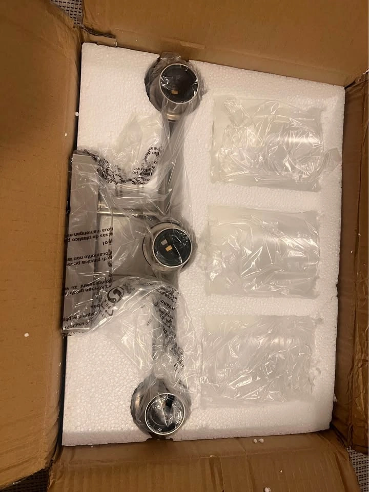 Bathroom Vanity Light, 3 -light, Nickel - photo 3