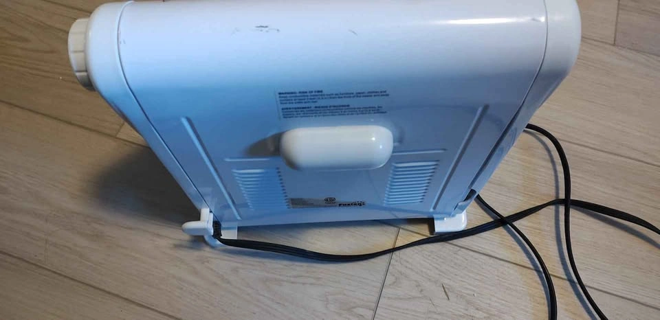 Space heater - photo 2