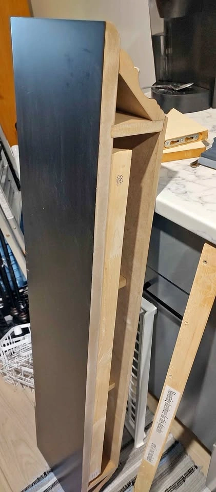 Fireplace mantle shelf