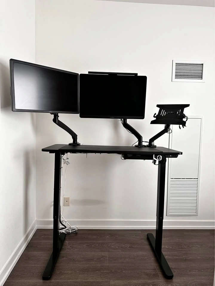 Complete Home Office Setup: Desk, Monitors, Chair & More