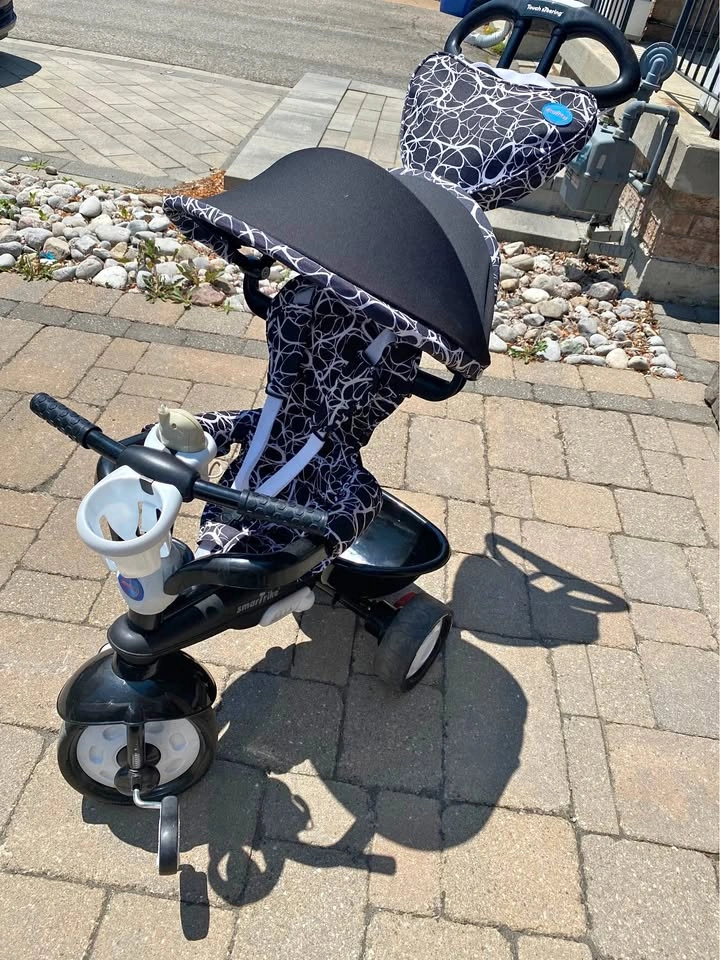 smarTrike 4-in-1 Tricycle