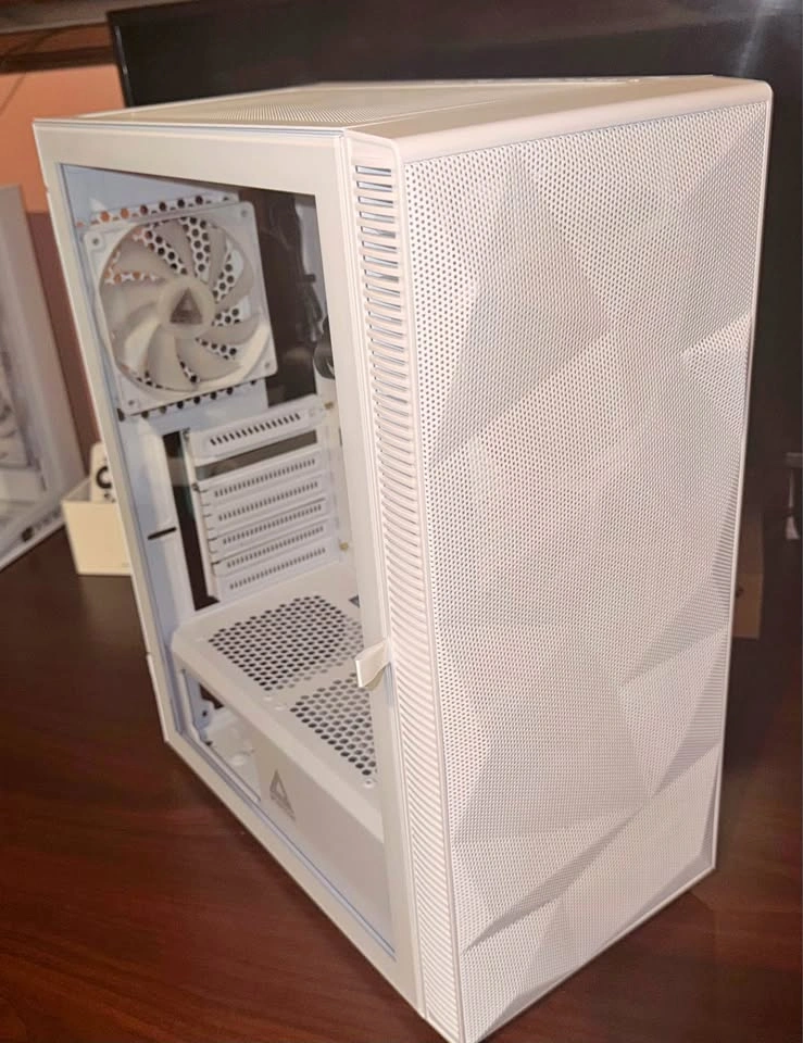 MONTECH X3 Mesh PC Case - White