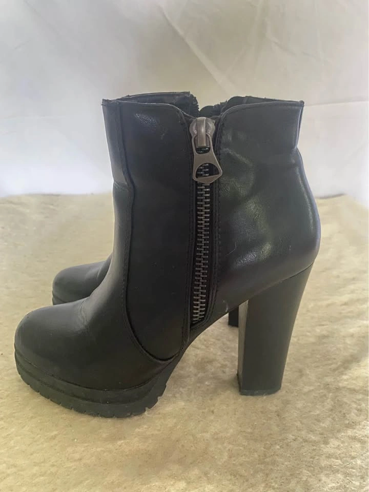 Faux leather boots - photo 2