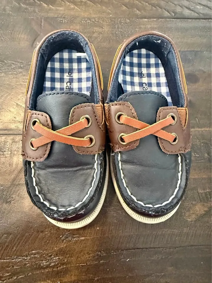 Carter's Toddler loafers size 6