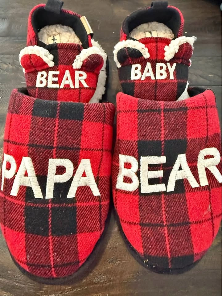 Dearfoams Papa Bear and Baby Bear Buffalo Plaid Slippers