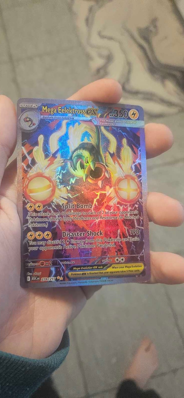 Pokemon Mega Eelektross EX Card