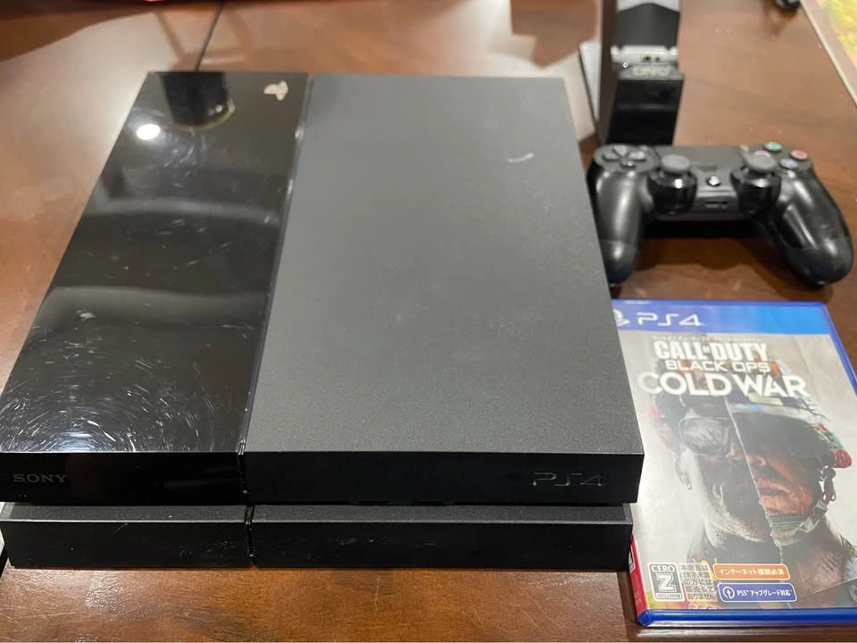PS4 - photo 2