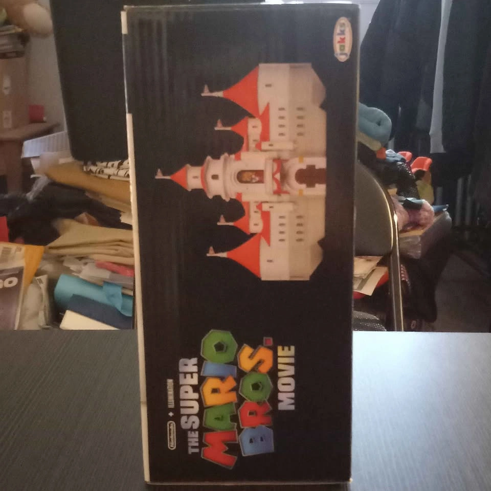The Super Mario Bros. Movie: Mushroom Kingdom Castle Playset - photo 3