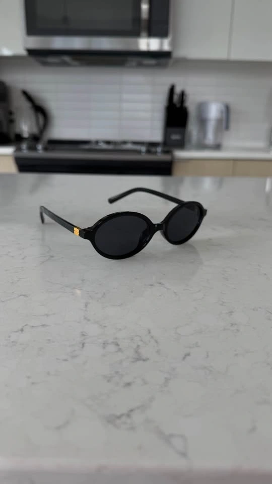 Sunglasses - photo 3