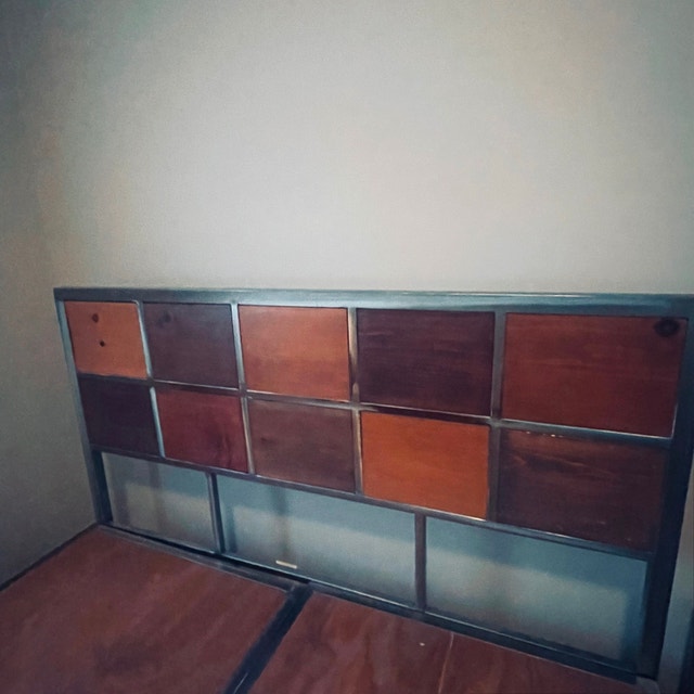 Full size All wood Bed with 12 drawers, and 1 NT - photo 2