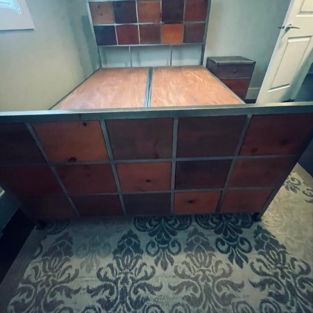 Full size All wood Bed with 12 drawers, and 1 NT - photo 3