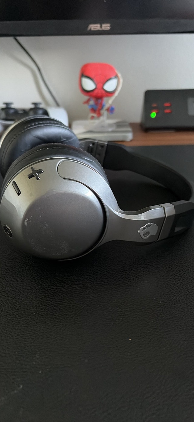 Skullcandy Crusher Headphones - photo 3