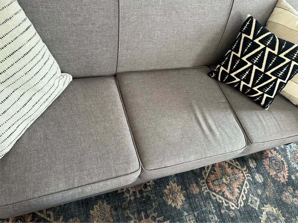 Leon’s grey sofa set - photo 3