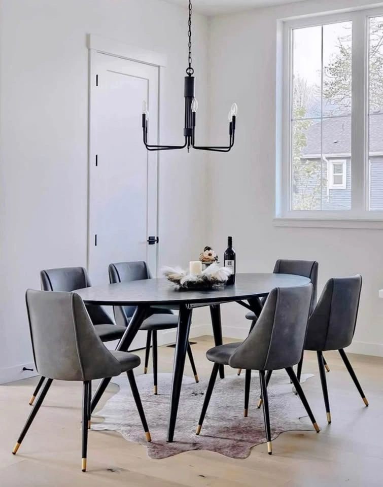 Wooden Black Extendable Oval Dining Table