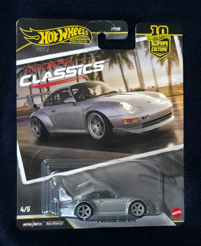 Hot Wheels Modern Classics 5-Car Set - photo 5