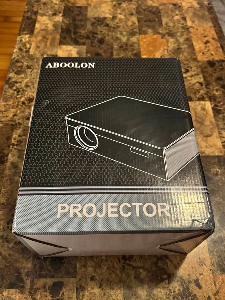 Smart WiFi Projector
