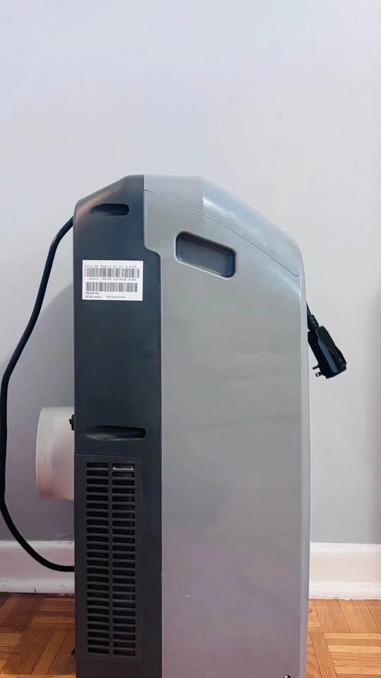 Hisense 12,000 BTU Portable AC – Complete Kit & Ice Cold! - photo 3