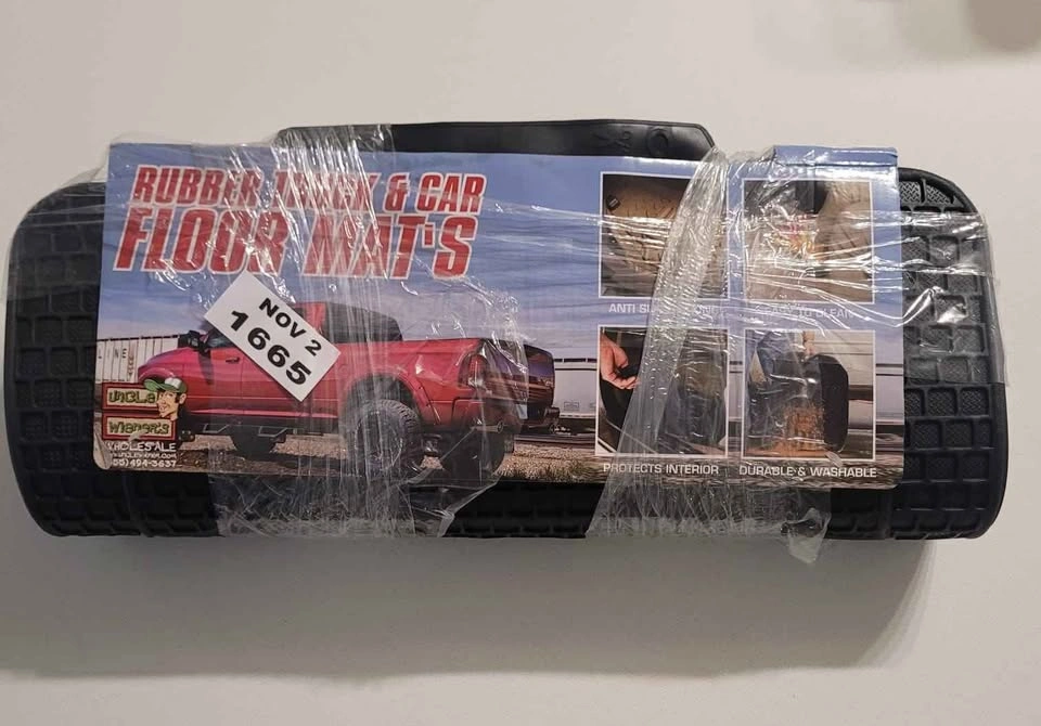 Rubber mat for Pickup Truck