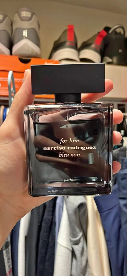 Narciso Rodriguez Blue Noir (Parfum)