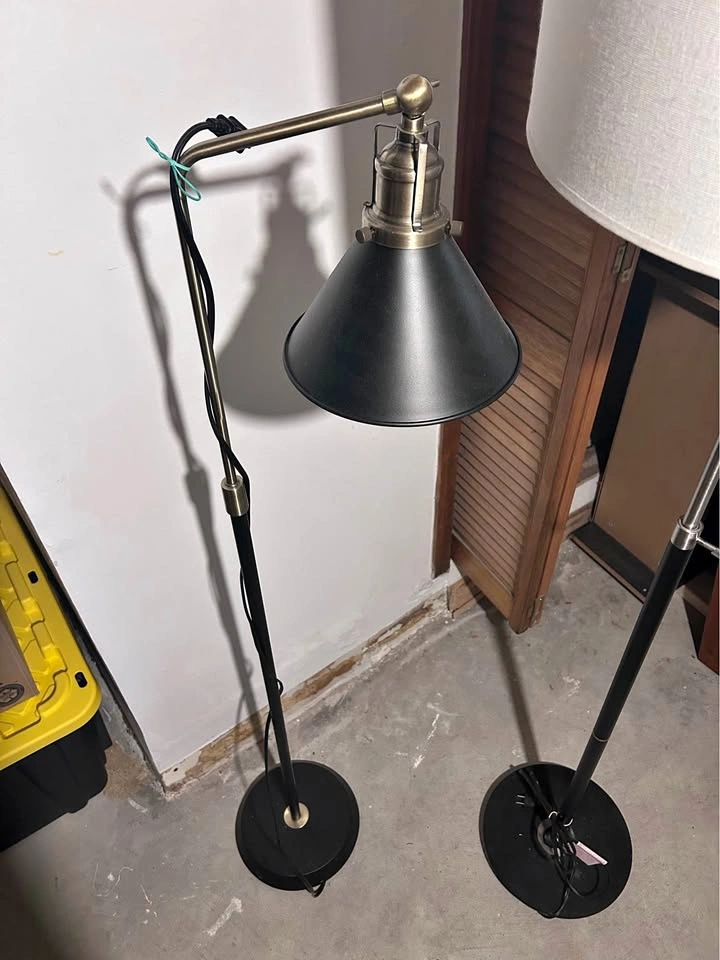 Extendable lamps