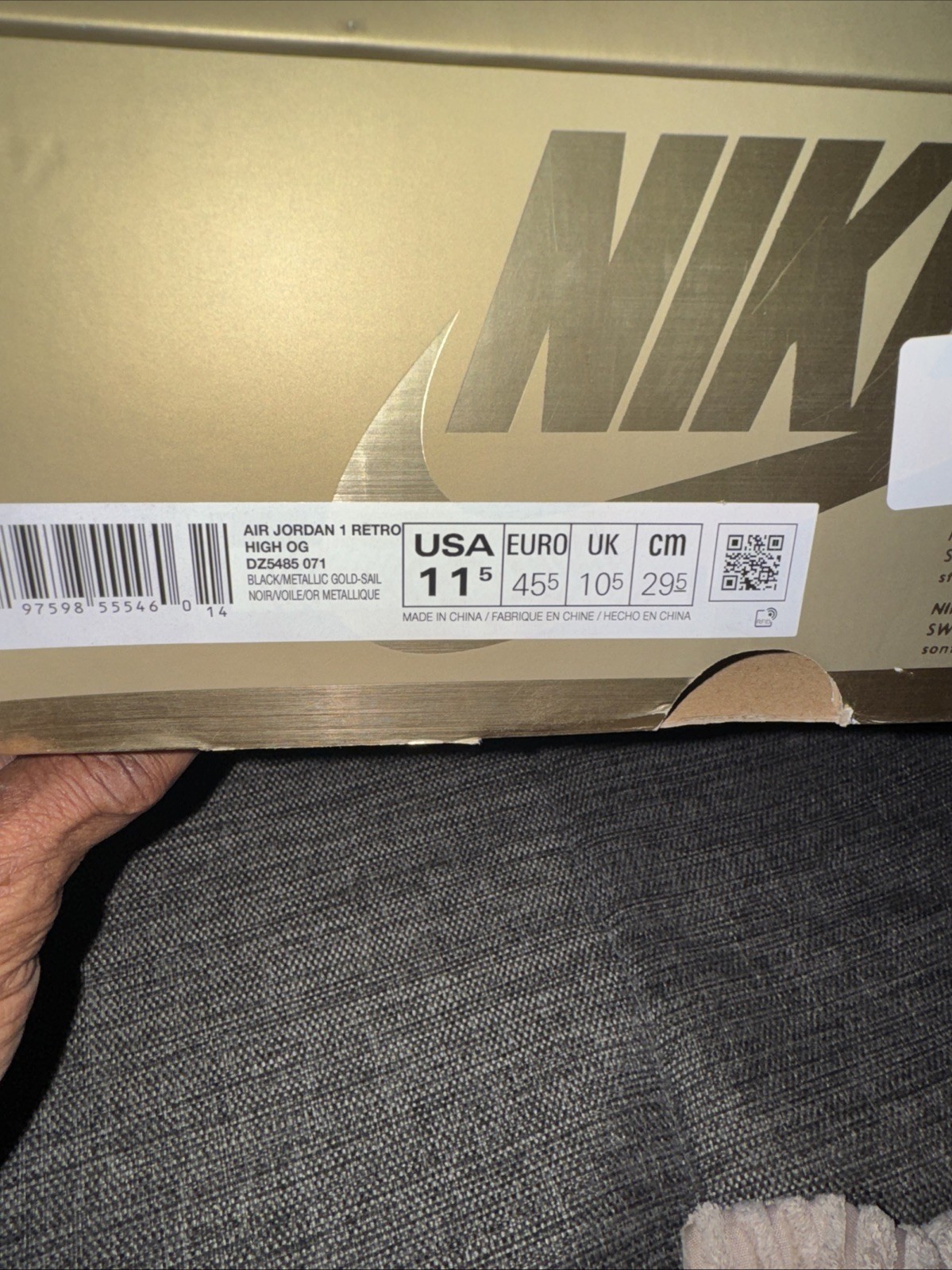 Size 11.5 - Air Jordan 1 Retro OG High Black Gold - photo 5