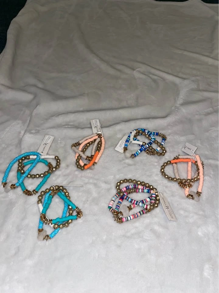 Lot of 6 Simply Noelle Multilayer Bracelet Sets - photo 2