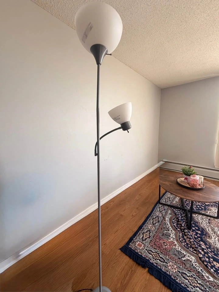 2 Floor Lamps - photo 4