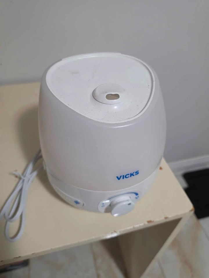 Vicks Cool Mist Humidifier - photo 2