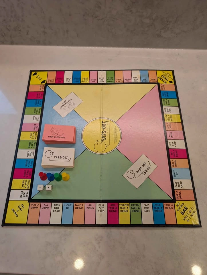 Vintage PASS-OUT Adult Drinking Board Game by Frank Bresee 1970s - photo 5