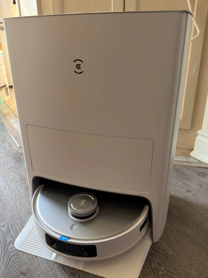 ECOVACS DEEBOT TEO OMNI FLOOR CLEANING ROBOT - photo 4