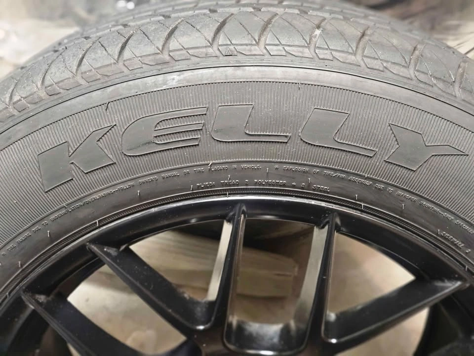 Set of 4 235/60R17 Kelly Summer tires on black aluminum rims - photo 3
