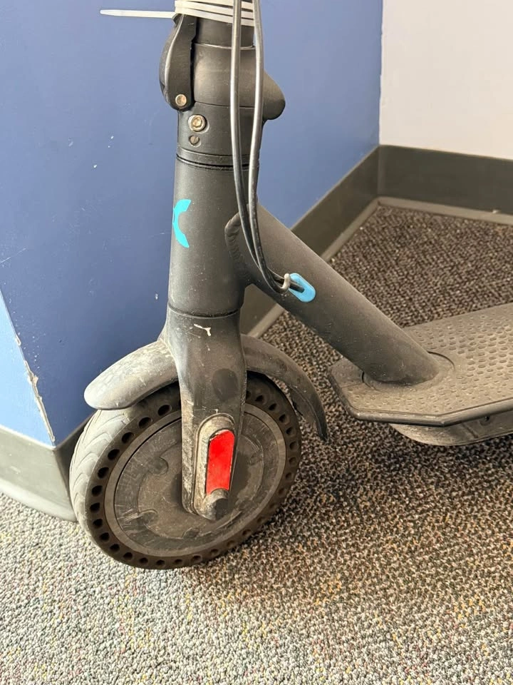 Hover-1 Electric Scooter - photo 4