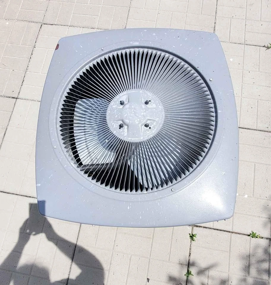 Armstrong Air Conditioner - photo 3