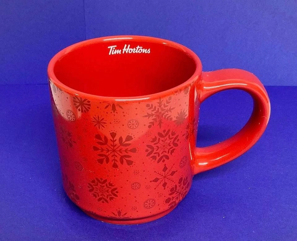 2021 Tim Hortons 12 oz Limited Edition Red Snowflake Mug - photo 2
