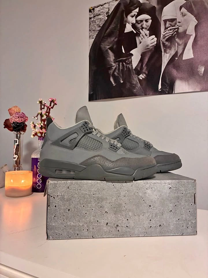 Wet cement Jordan 4s