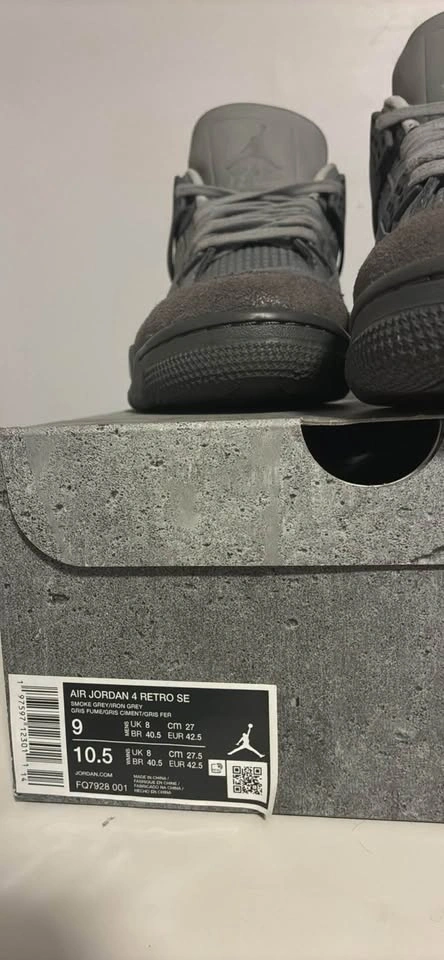 Wet cement Jordan 4s - photo 3