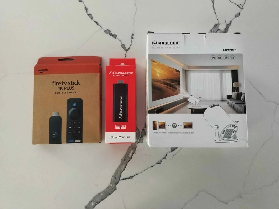 Android Streaming Sticks, Firesticks & Projectors - photo 2