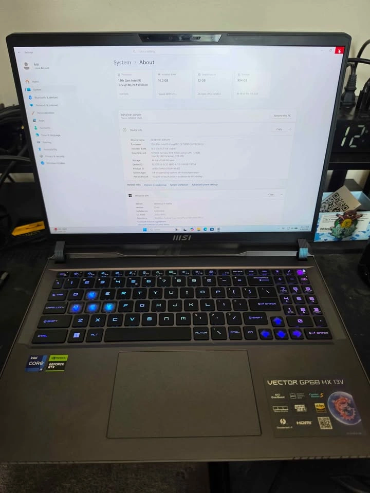 MSI Vector GP68HX 13V 4080 12GB GPU - photo 4