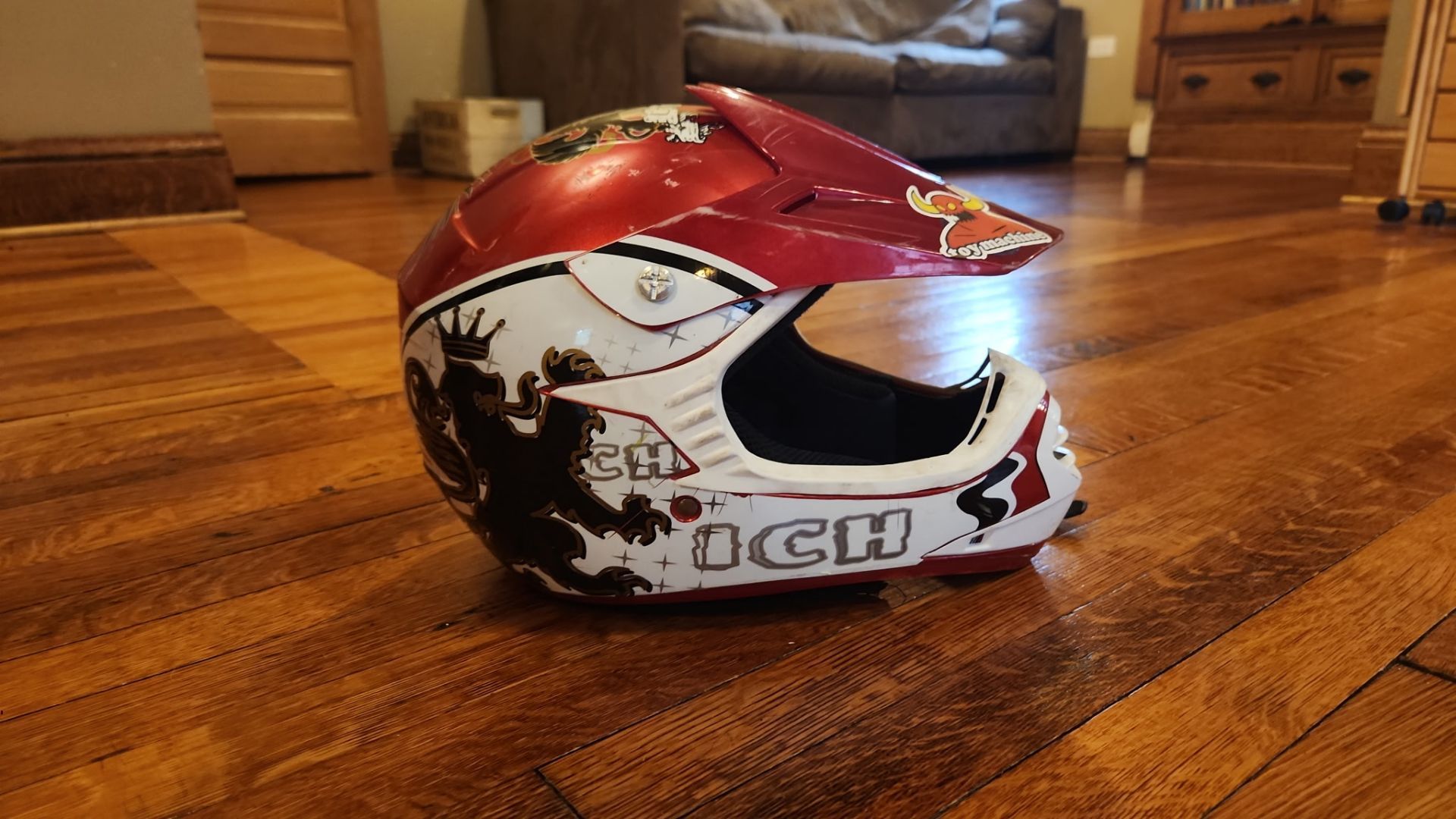 Youth full face bike helmet