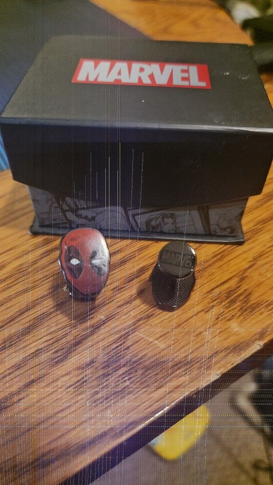 4 Marvel Cufflinks - photo 3