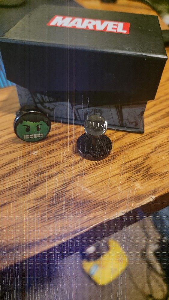 4 Marvel Cufflinks - photo 5