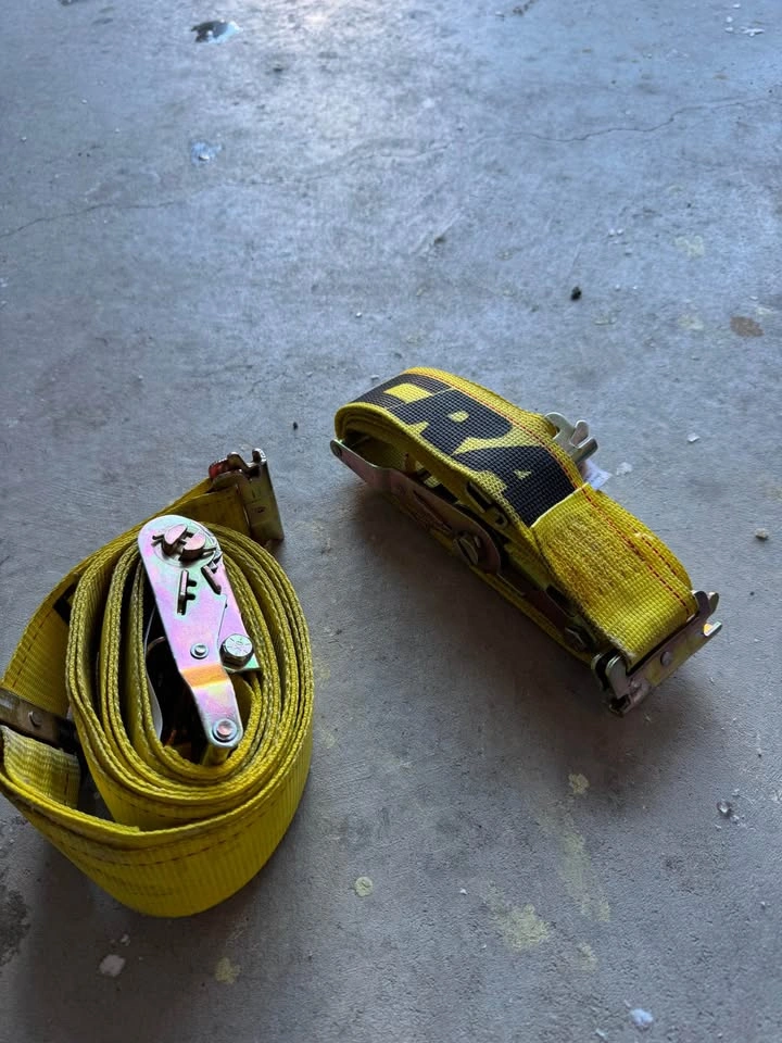 Ratchet strap $8 each - photo 4