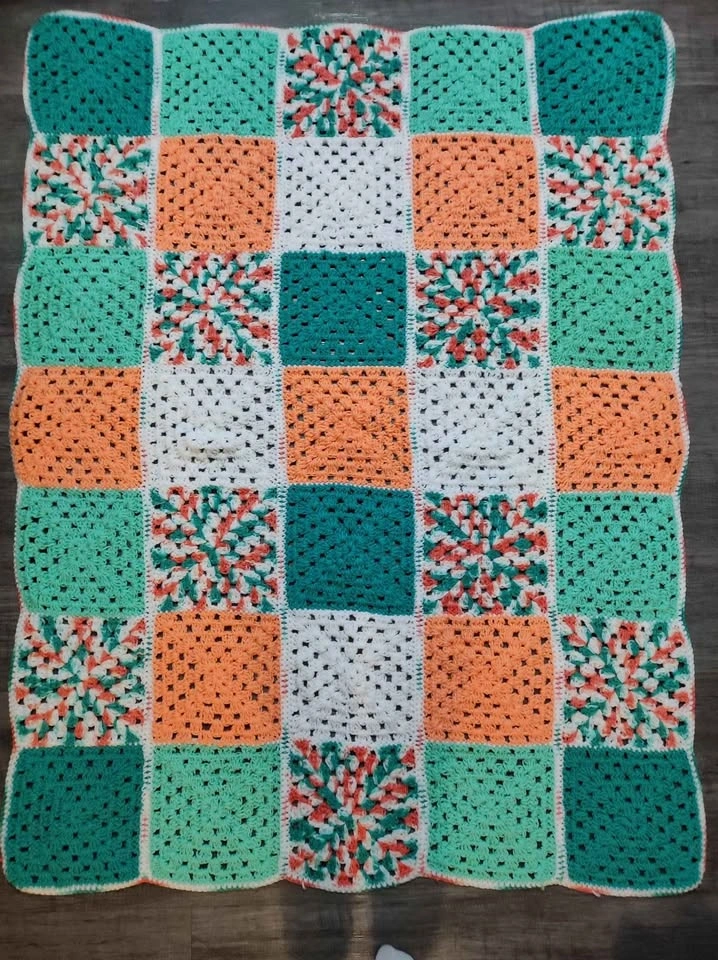 Handmade Crochet Granny Square Blanket - photo 2