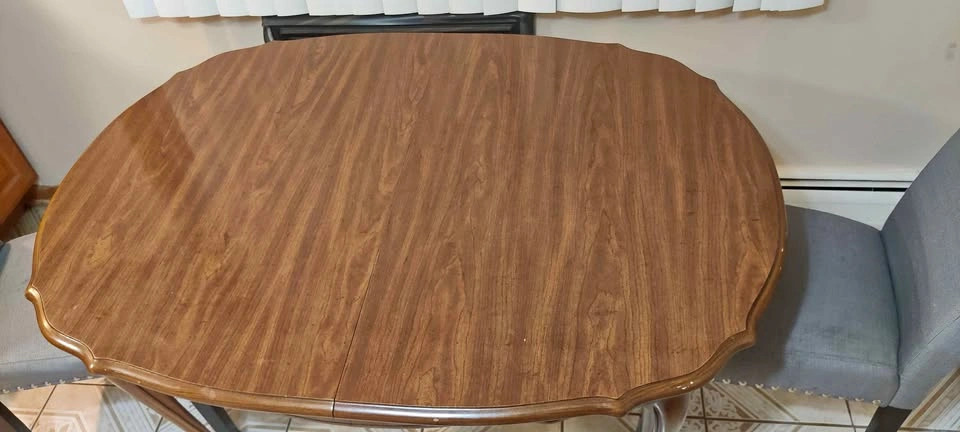 Dining table with chairs