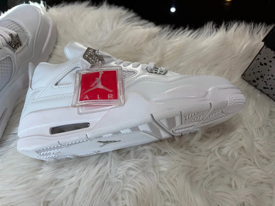 Jordan 4s Pure Moneys - photo 3